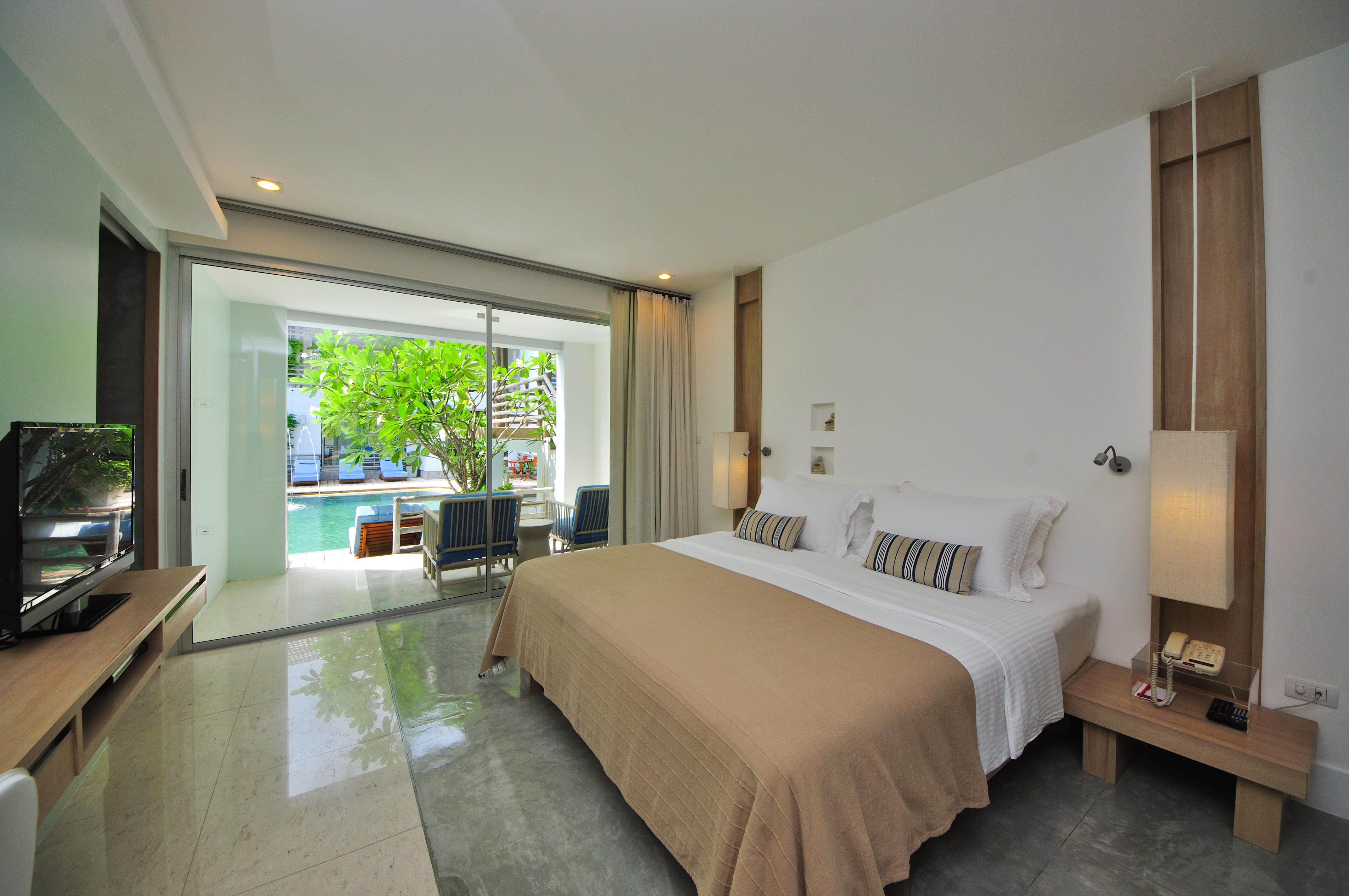 Ramada By Wyndham Phuket Southsea Hotel Buitenkant foto