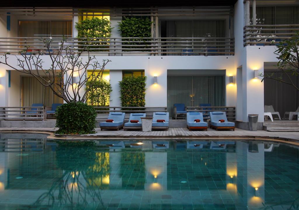 Ramada By Wyndham Phuket Southsea Hotel Buitenkant foto